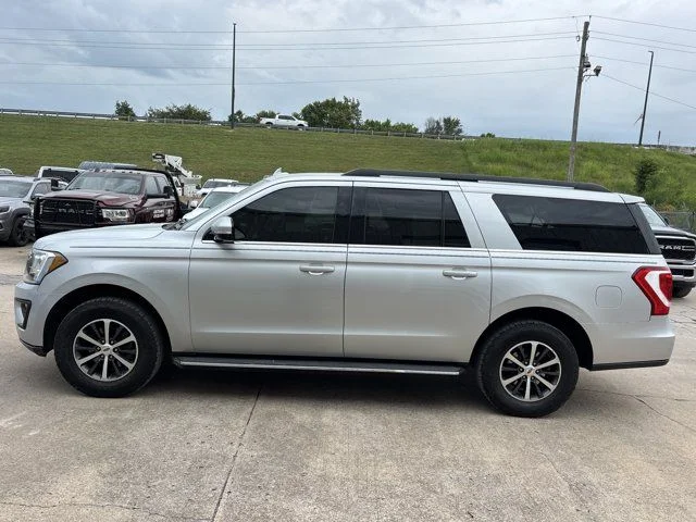 Used 2018 Silver Ford XLT image 11