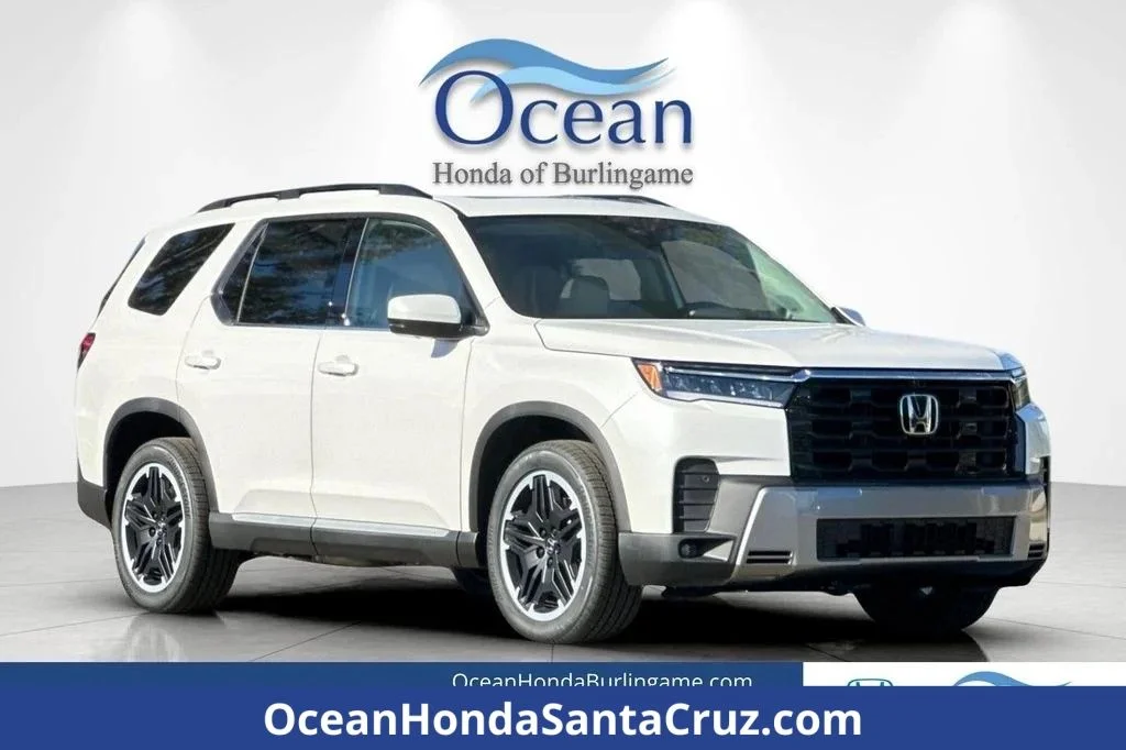 New 2026 Platinum White Pearl Honda Touring image 1