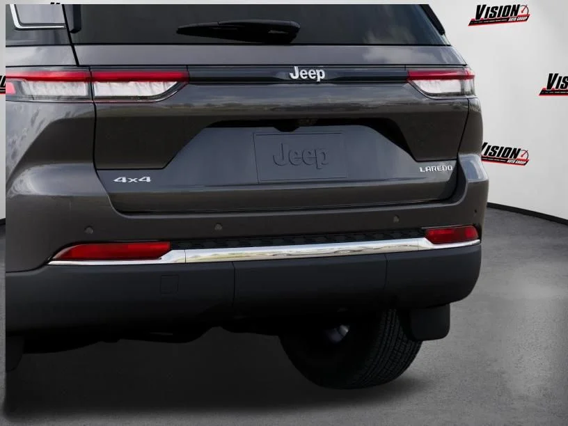 New 2025 Gray Jeep Laredo X image 13