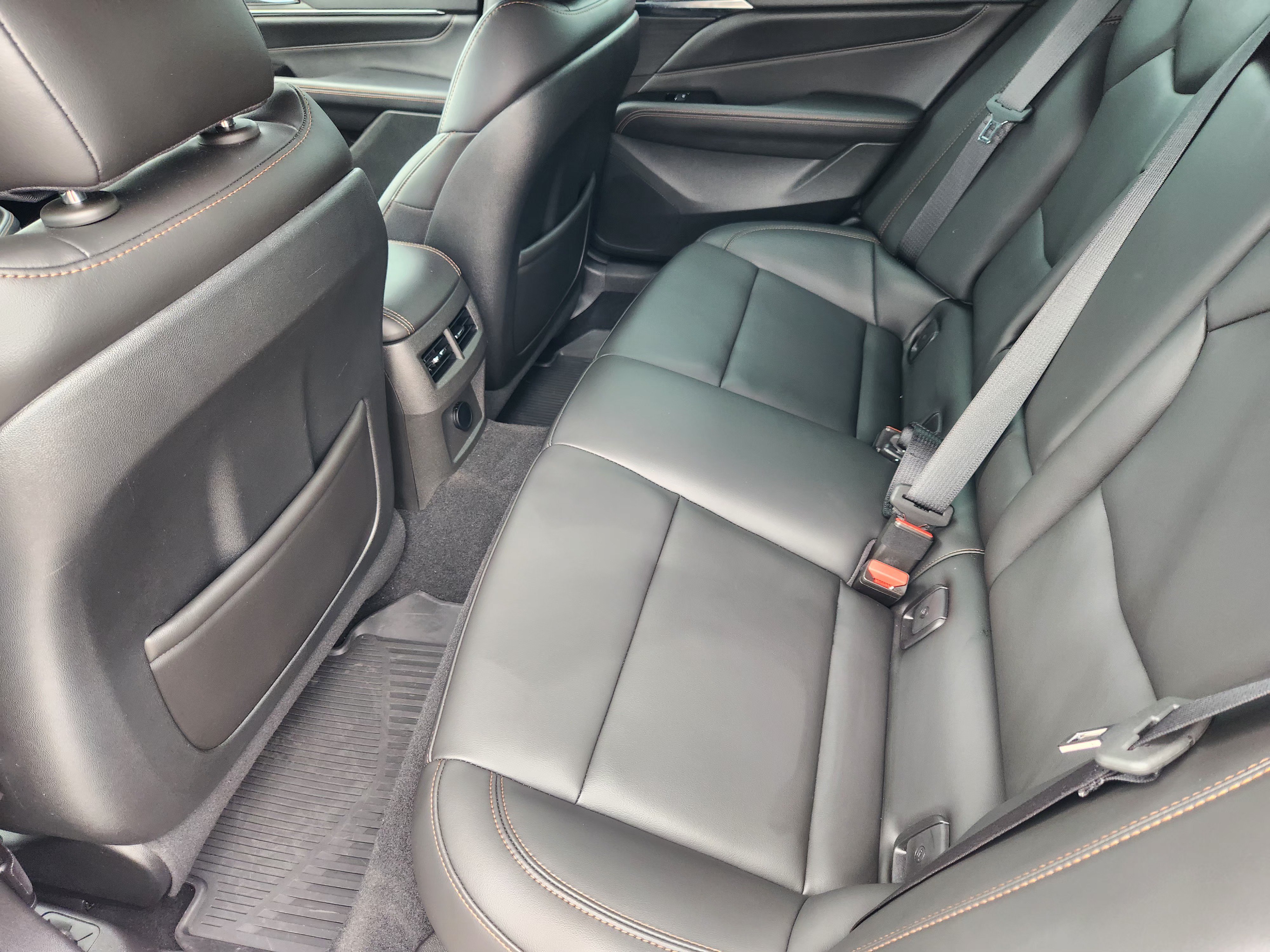 Used 2025 Summit White Cadillac Sport image 31
