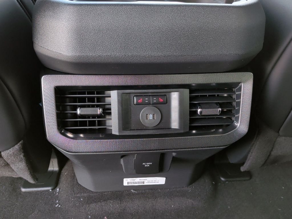 New 2026 Carbonized Gray Metallic Ford F-250® Platinum® image 43