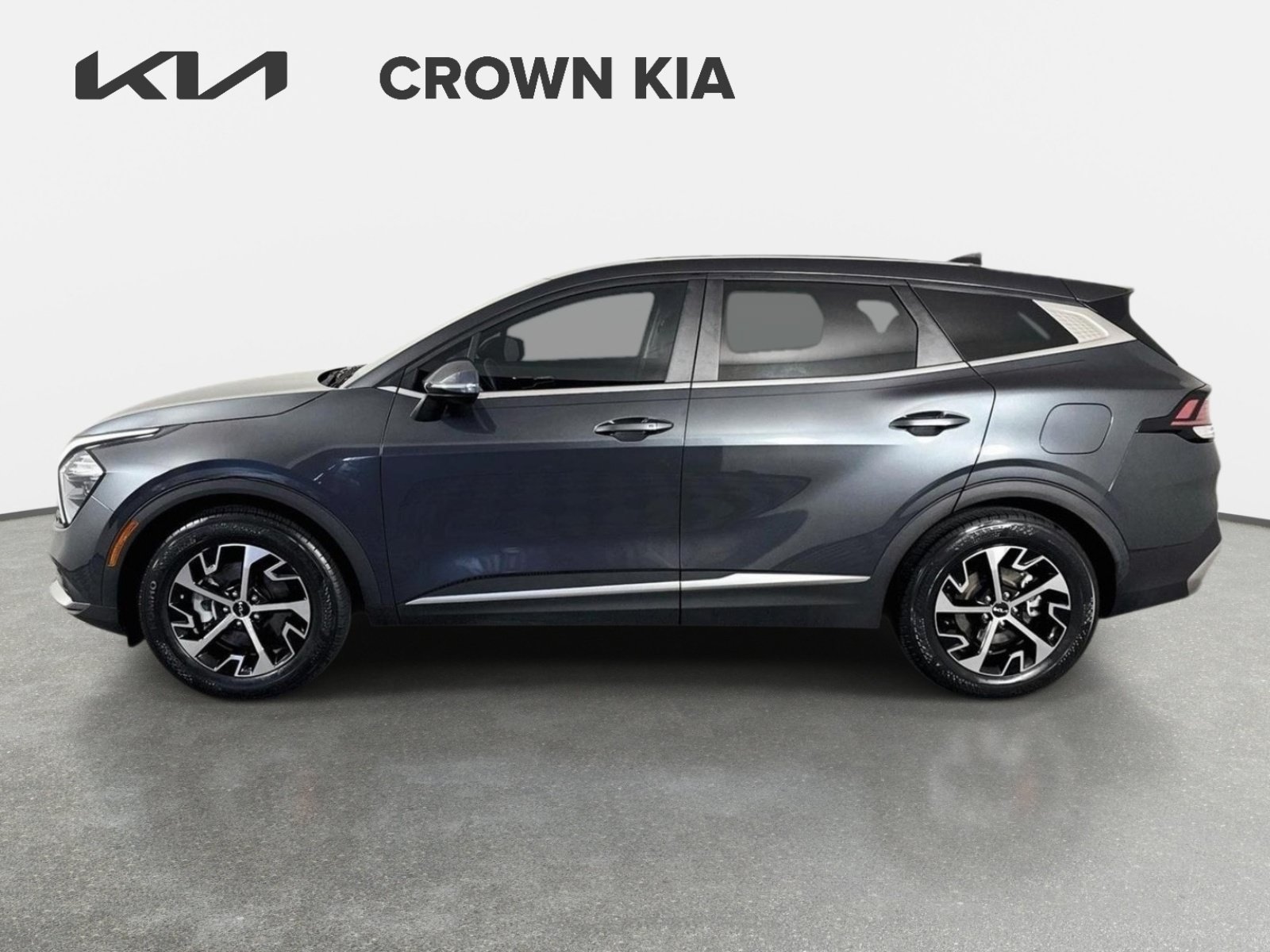 Used 2023 Gravity Gray Kia EX image 8