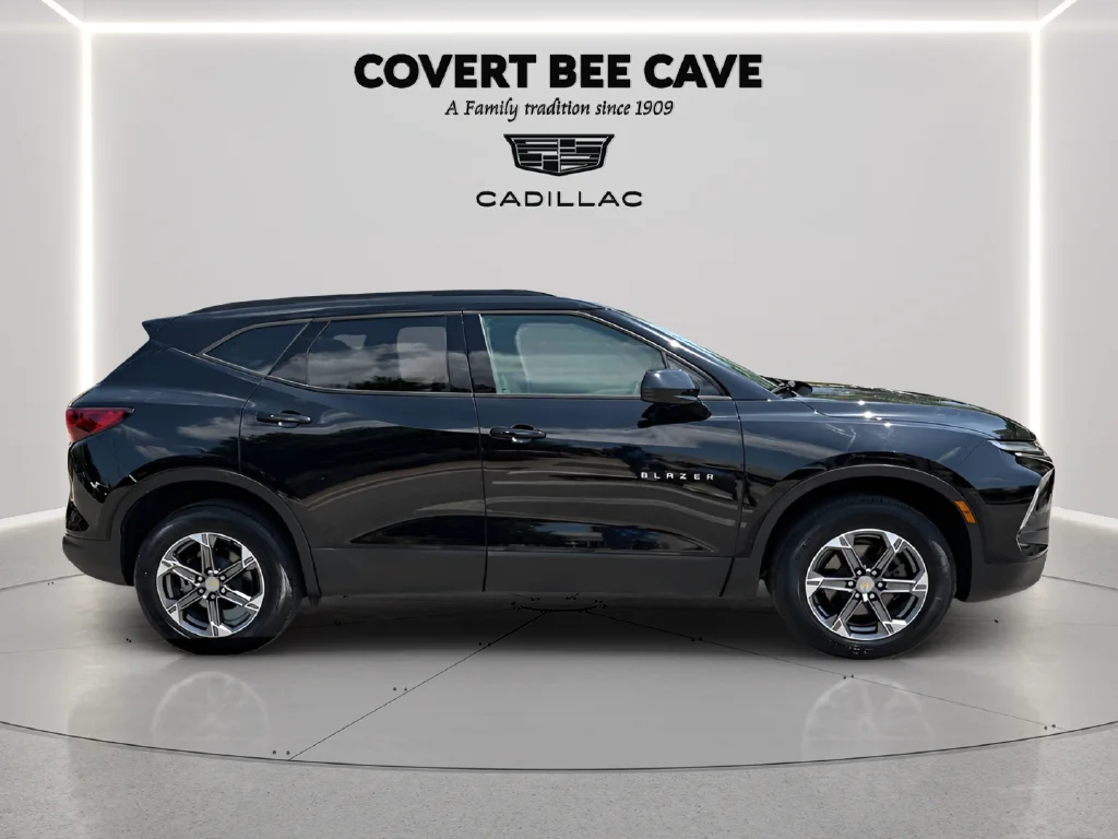 Used 2024 Black Chevrolet LT image 7