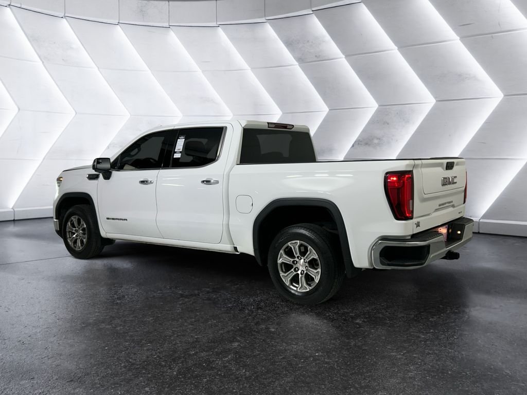 Used 2024 White GMC SLT image 6