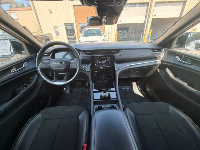 Photo 18