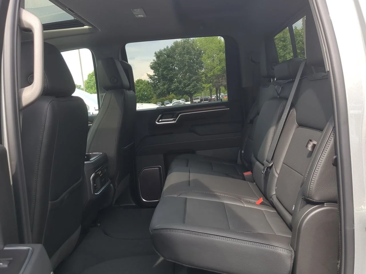 New 2026 Sterling Metallic GMC Denali DRW image 26
