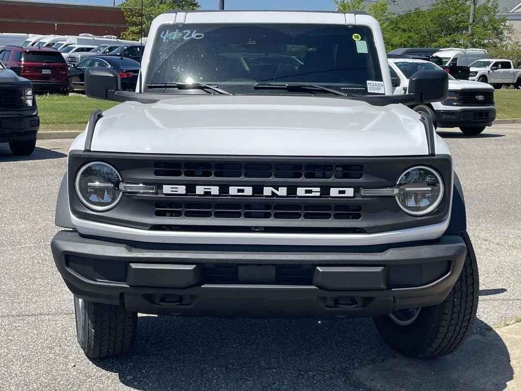 New 2026 White Ford Big Bend image 8