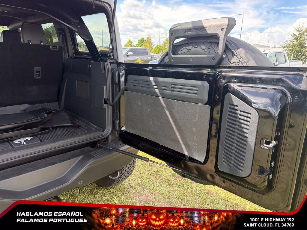 Used 2025 Black Ford Raptor image 27