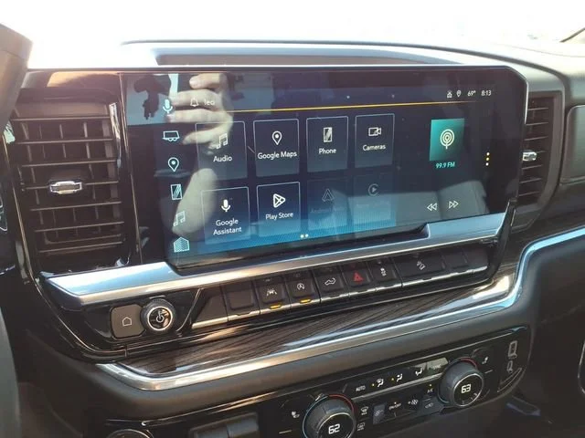 Used 2023 Summit White Chevrolet RST image 20