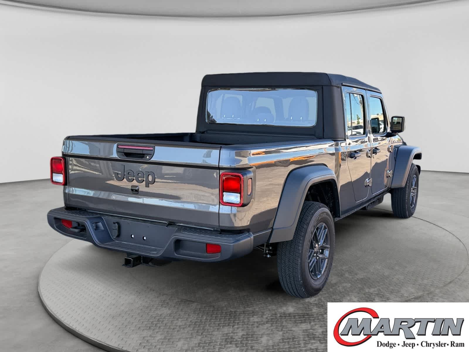 New 2026 Granite Crystal Metallic Clear-Coat Exterior Paint Jeep Sport image 5