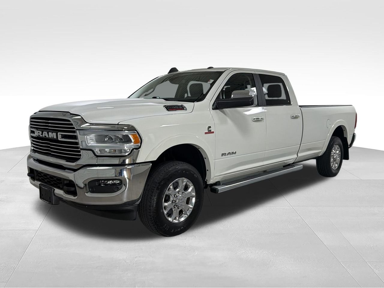 2021 RAM 3500 Laramie 4X4 Crew Cab LWB's photo