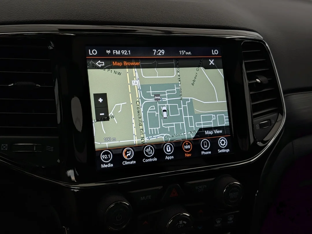 Used 2020 Black Jeep Altitude - - 4x4 - Leather Seats - Power Sunroof - Navigation & More! image 25