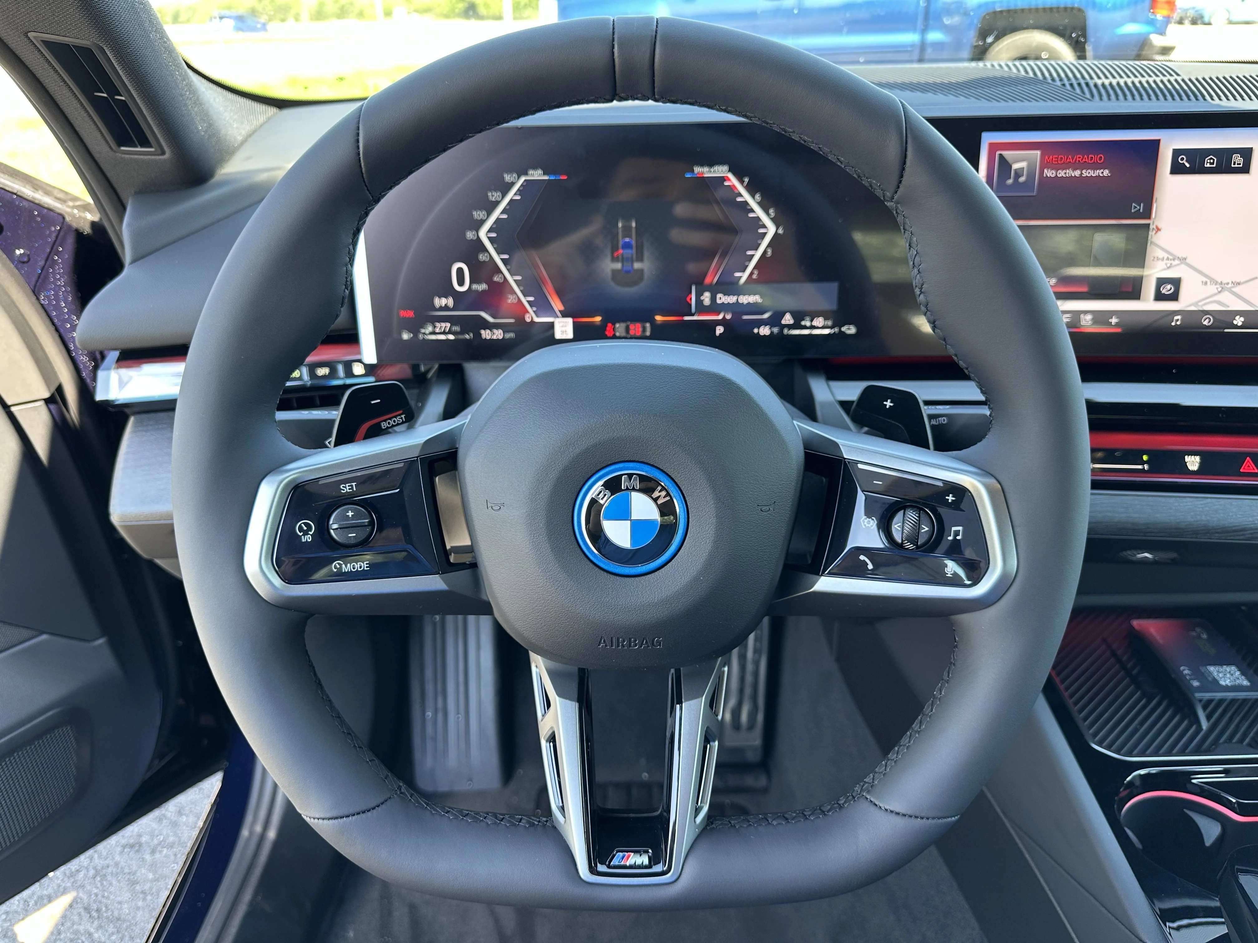 2026 BMW 5 Series 550e - Photo 13