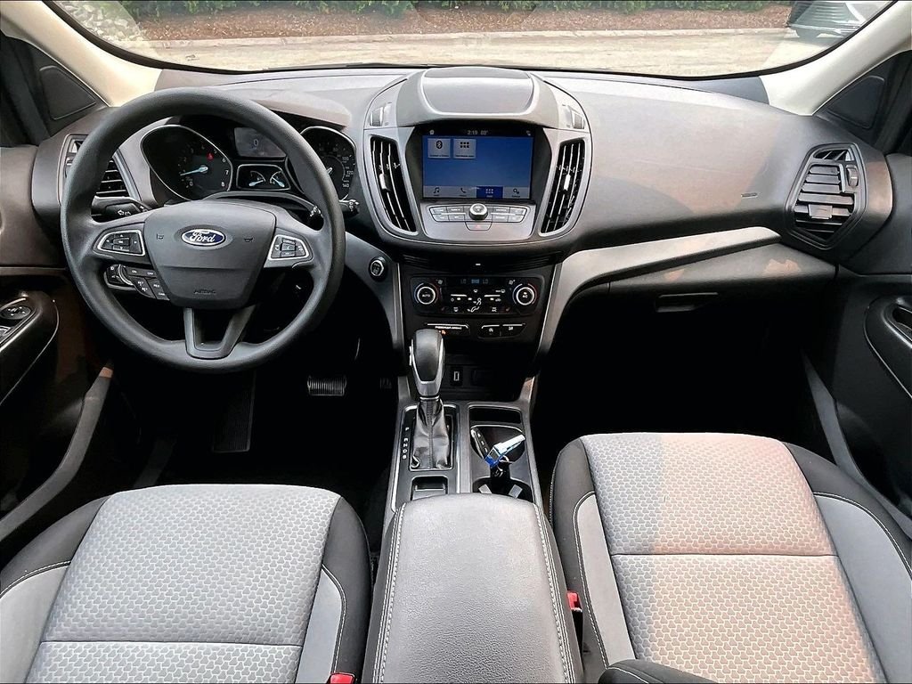 Used 2019 Black Ford SE image 21