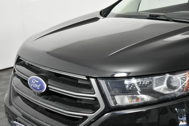 Used 2016 Black Ford Sport image 2