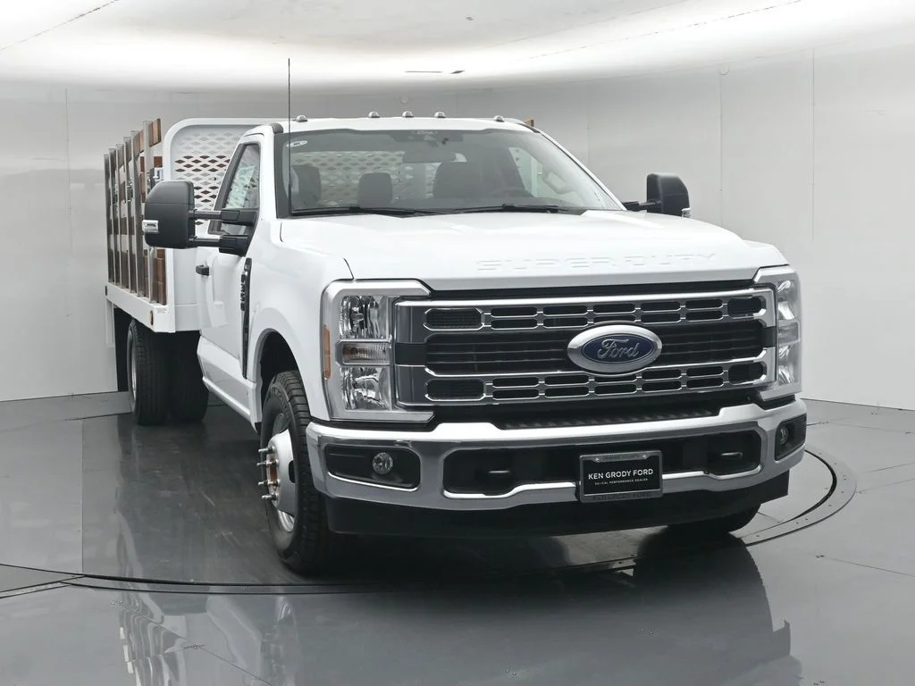 New 2026 White Ford XL image 49