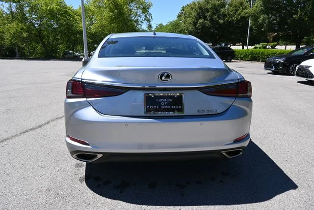 Used 2023 Silver Lexus 350 image 4