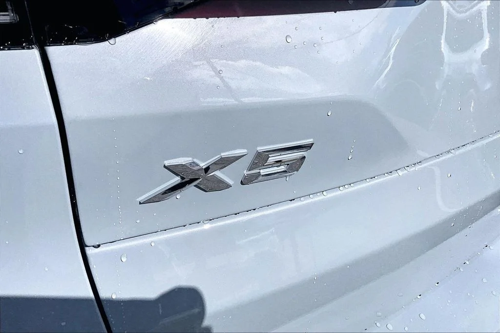 New 2026 BMW X5 xDrive40i 4D Sport Utility