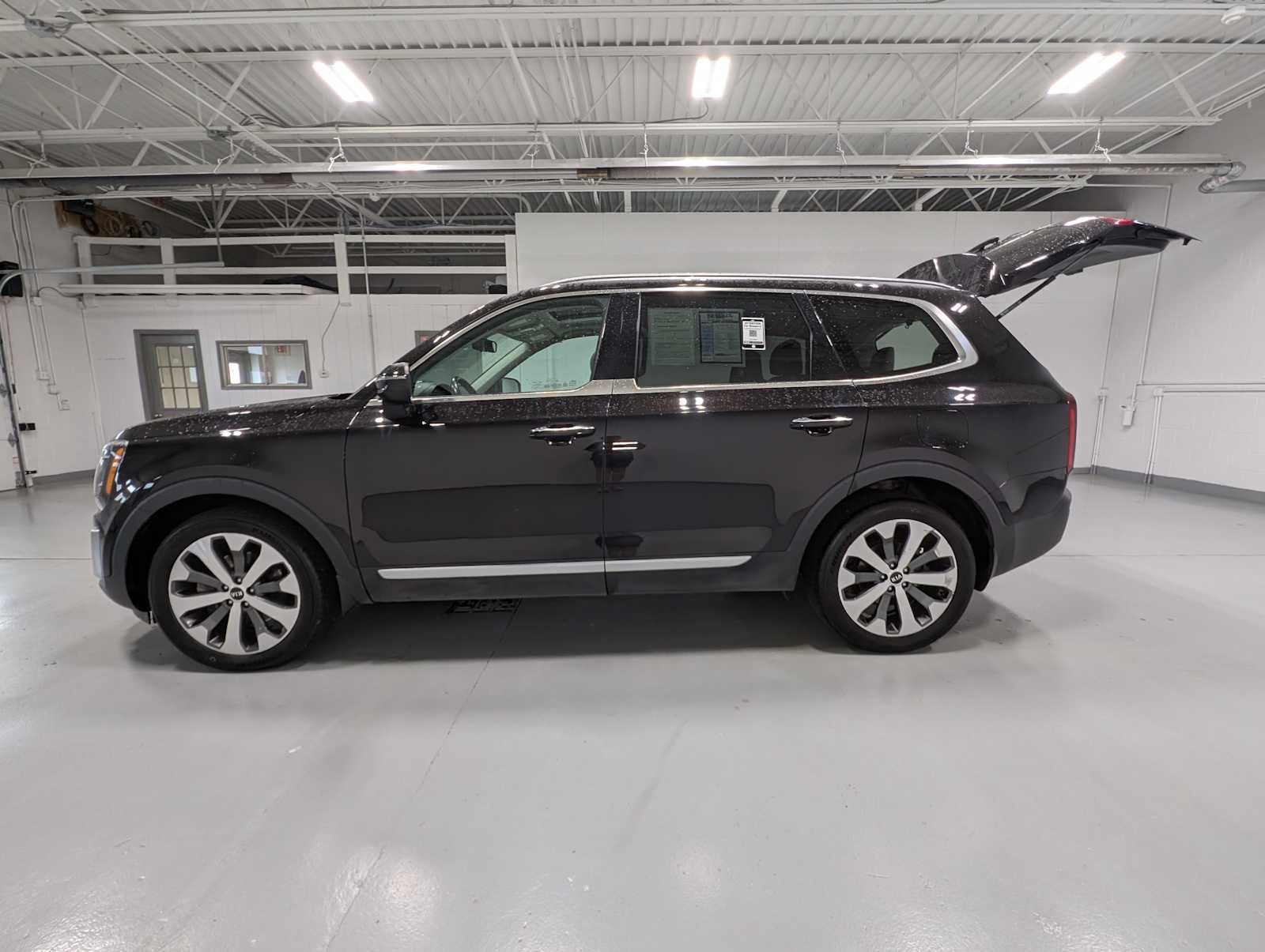 Used 2021 Black Copper Kia S image 12