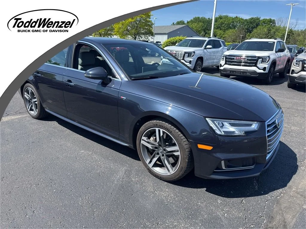 2017 Audi A4 2.0T quattro S tronic Prestige's photo
