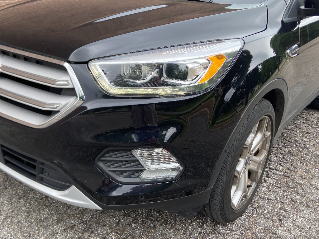 Used 2019 Agate Black Metallic Ford Titanium image 11