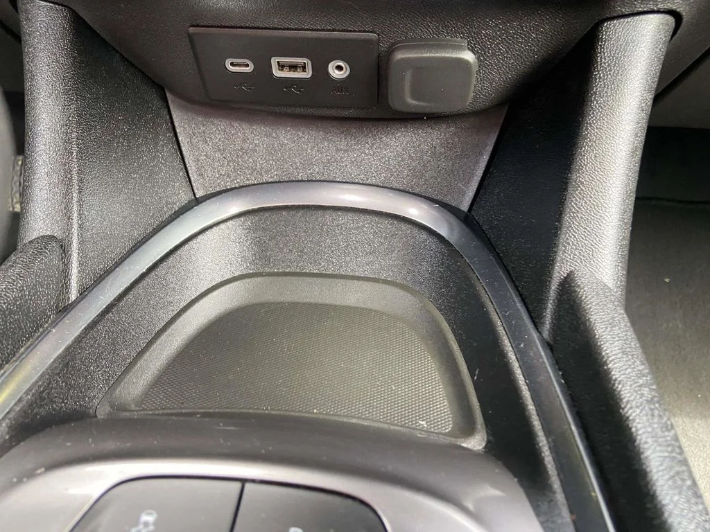 Used 2025 Black Chevrolet LT image 24