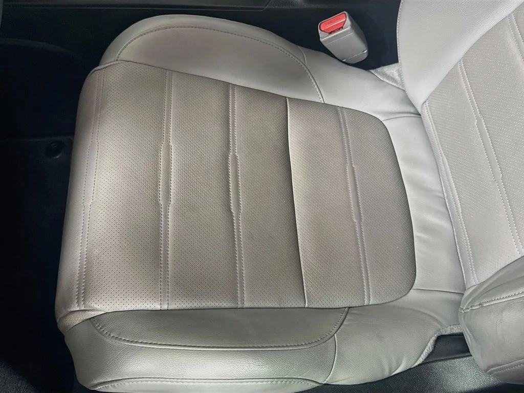 Used 2018 Gunmetal Metallic Honda EX-L image 17