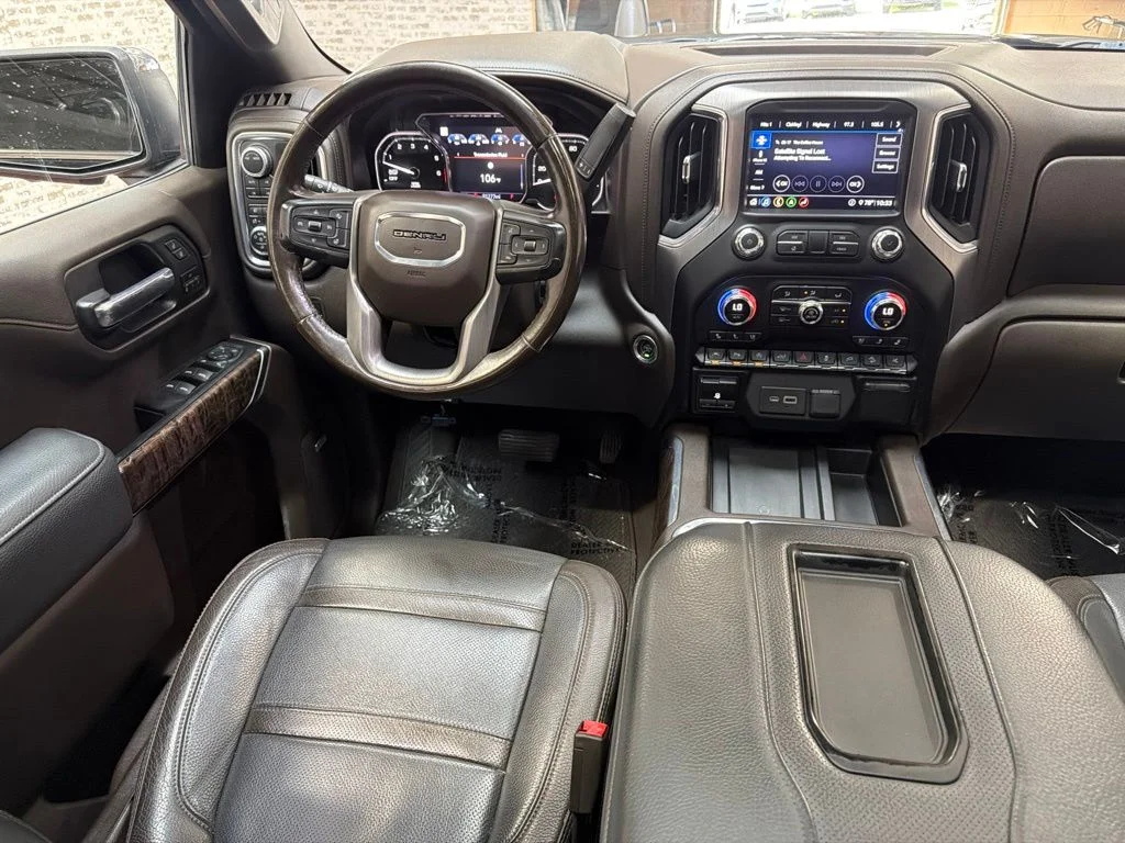 Used 2020 Onyx Black GMC Denali image 22