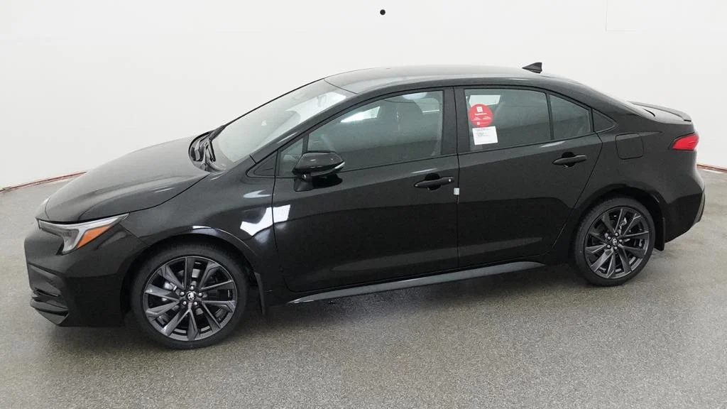 New 2027 Inked Toyota SE image 5