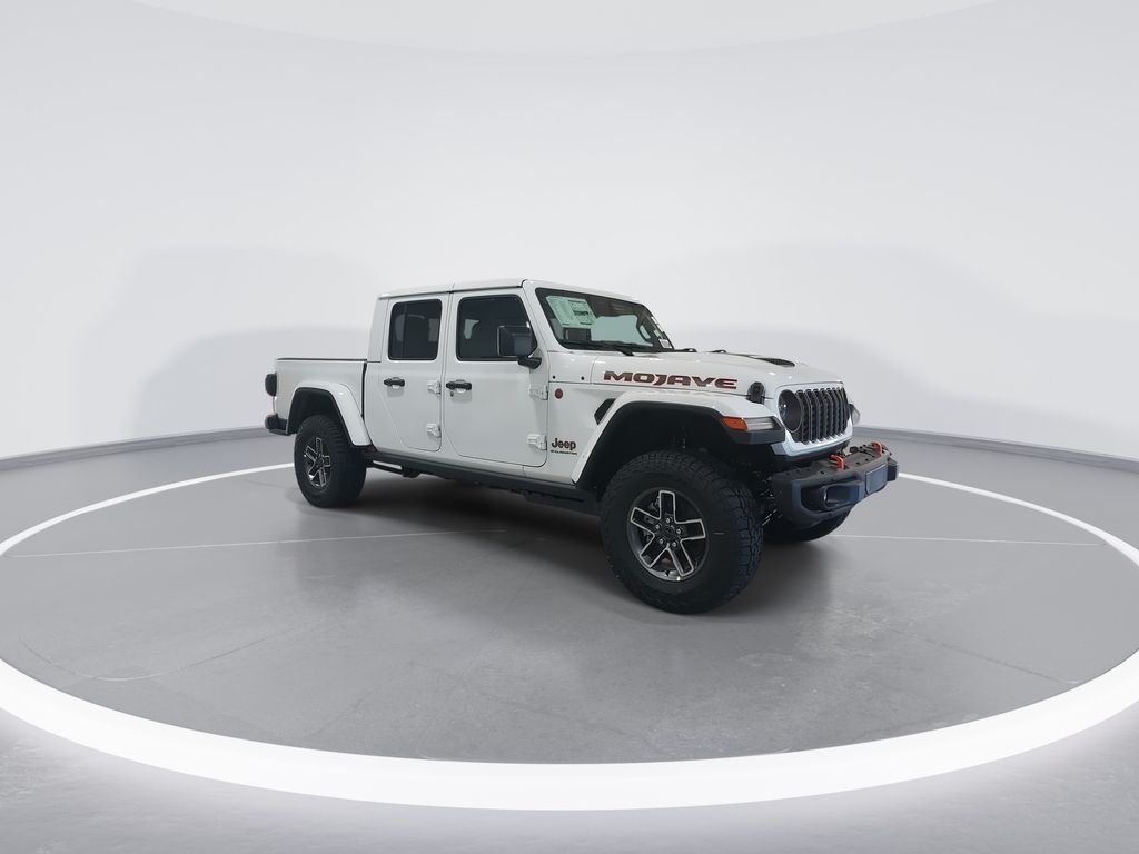 New 2026 Bright White Clear-Coat Exterior Paint Jeep Mojave X image 2