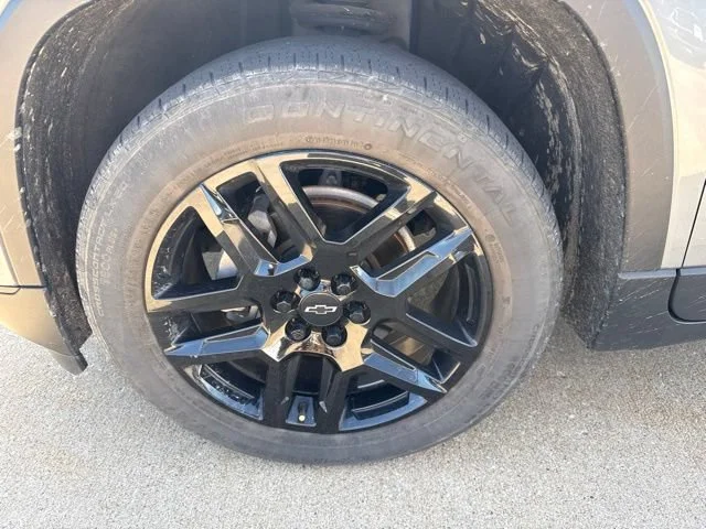 2020 Chevrolet Traverse LS - Photo 23