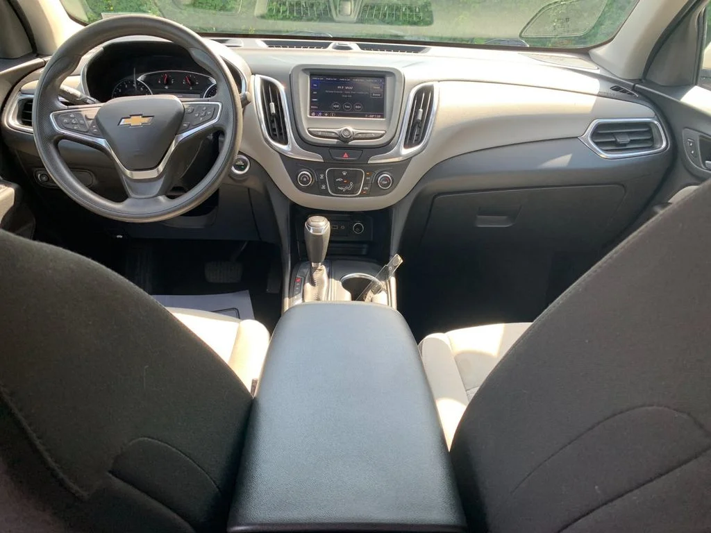 Used 2021 Silver Chevrolet LT image 16