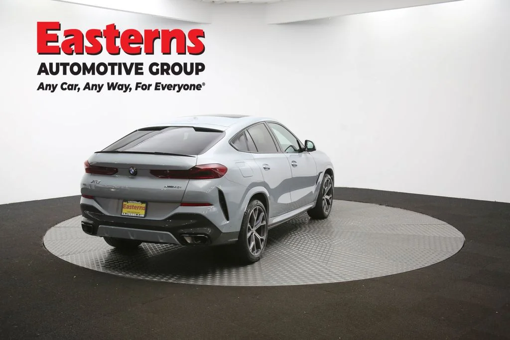 Used 2024 Gray BMW xDrive40i image 42
