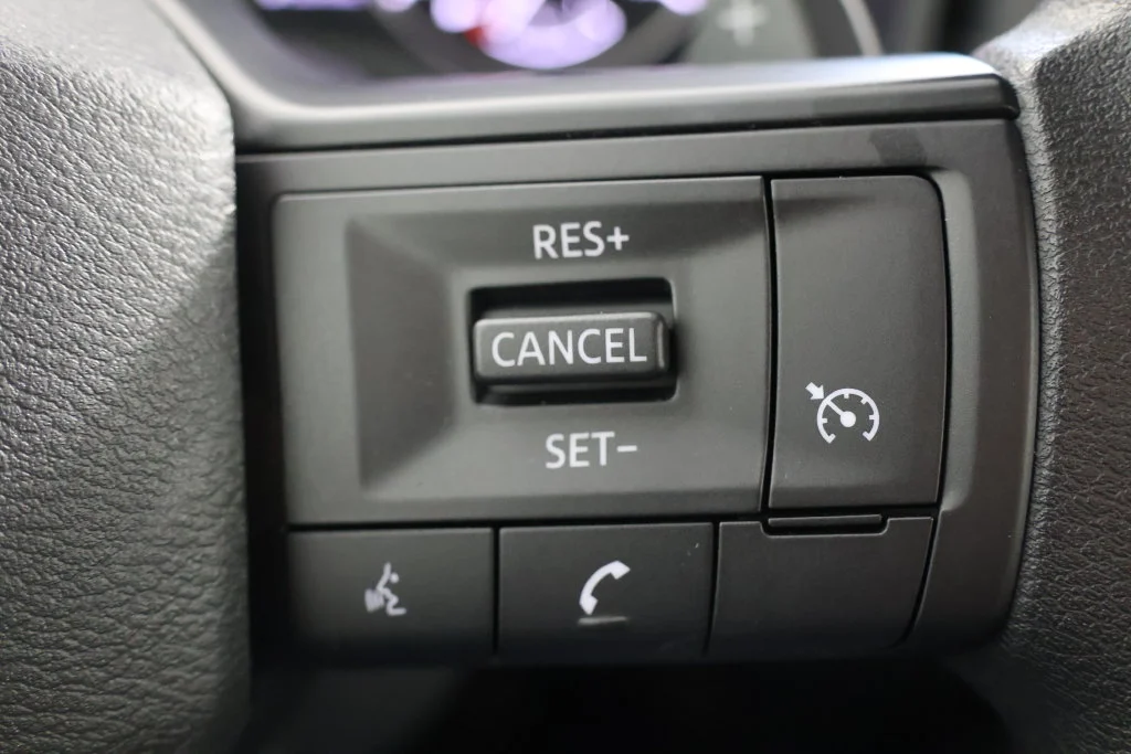 Used 2026 Glacier White Nissan S image 12