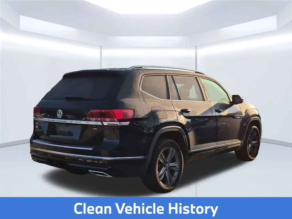 Used 2019 Black Volkswagen 3.6L V6 SEL R-Line image 3