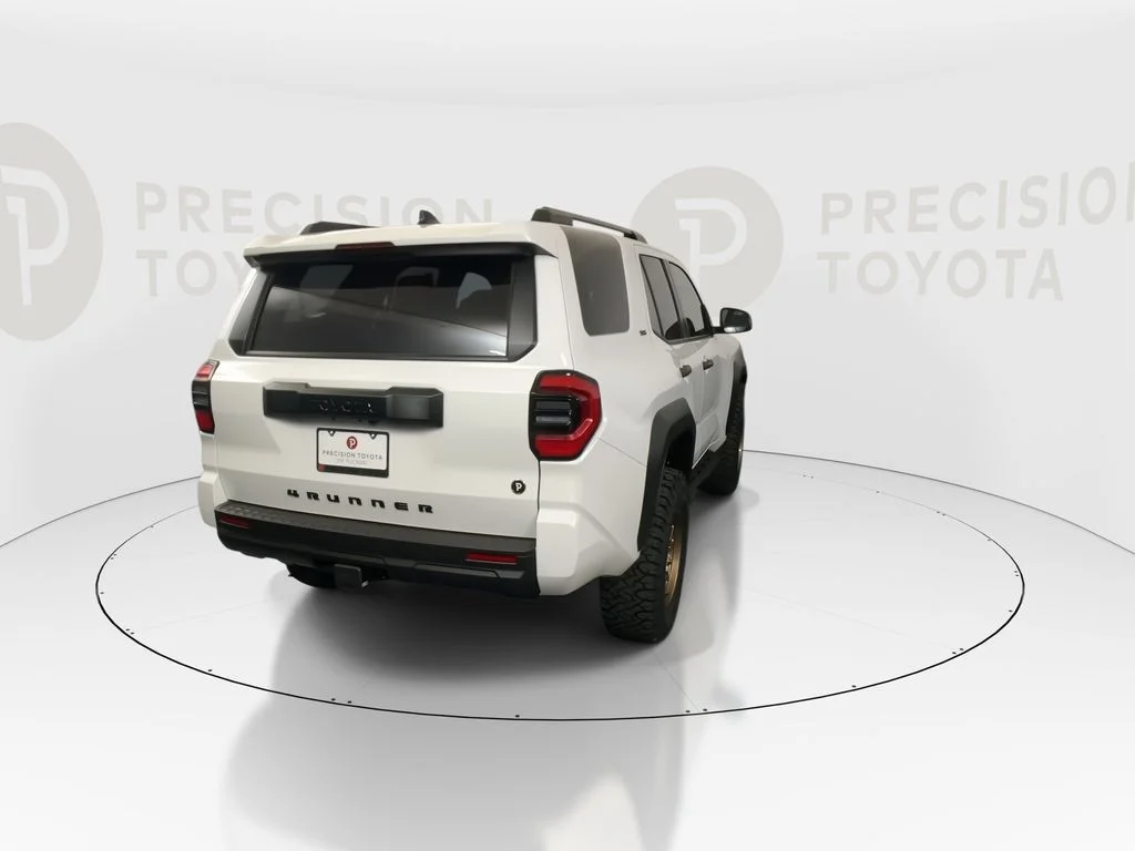 New 2026 Ice Cap Toyota SR5 image 18
