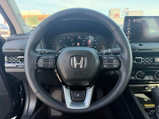 Used 2025 Black Honda Touring image 21