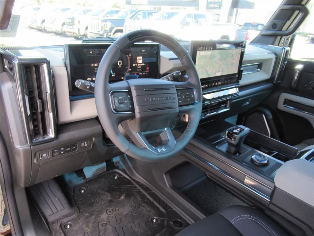 2026 GMC HUMMER EV 2X - Photo 18