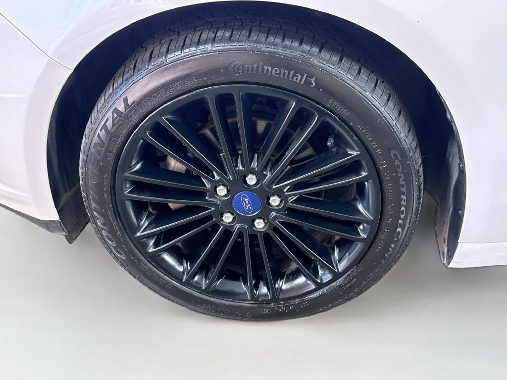 Used 2016 White Ford SE image 39