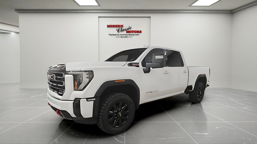 Used 2025 White GMC AT4 image 3