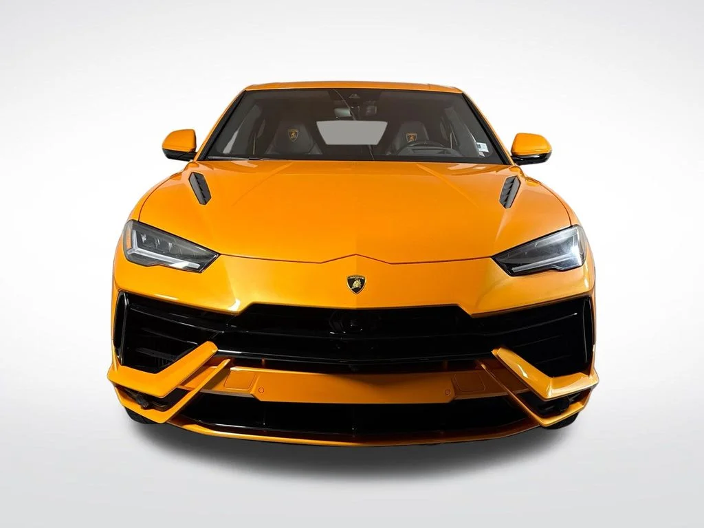 Used 2024 Black Lamborghini S image 8