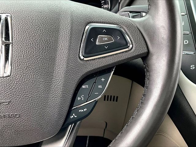 Used 2018 Iced Mocha Metall Lincoln Reserve image 24
