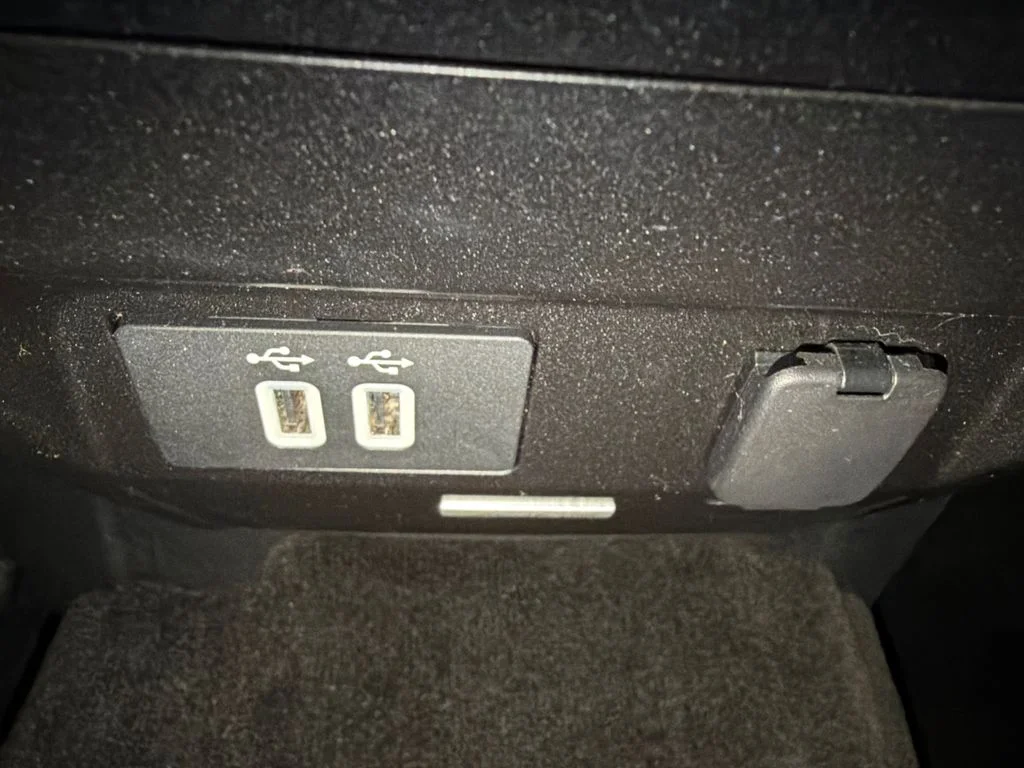 Used 2017 LIGHTNING BLUE Ford XLT image 35