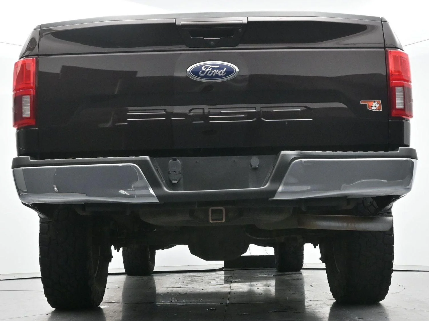 Used 2020 Magma Red Ford LARIAT image 53