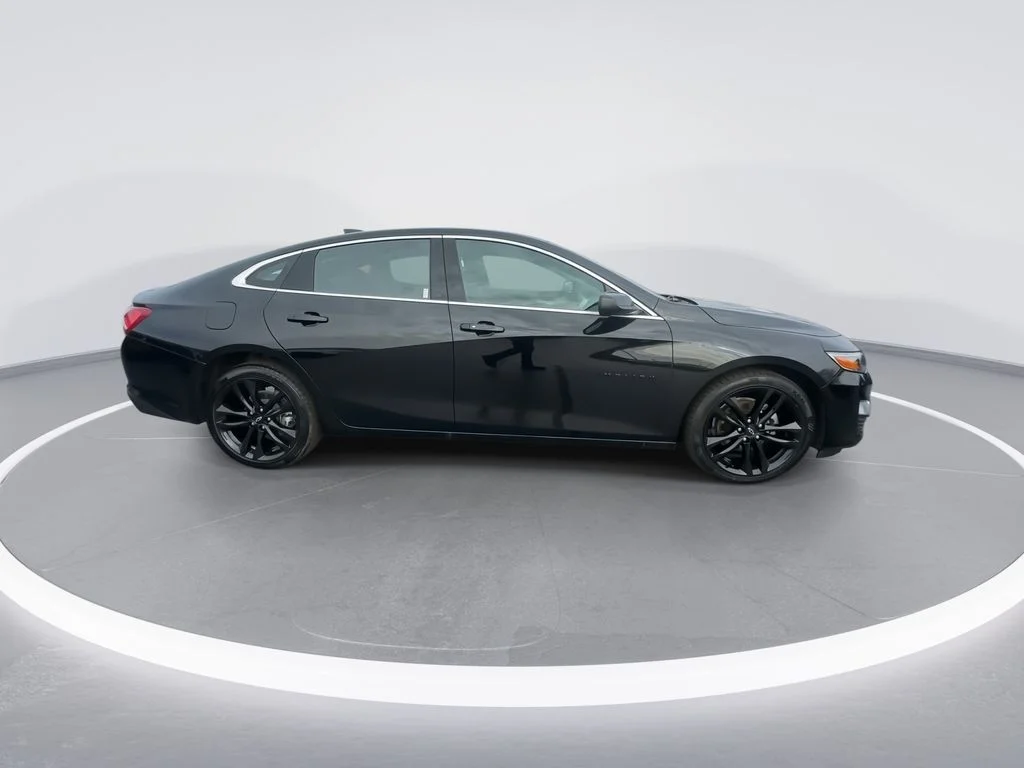 Used 2024 Black Chevrolet LT image 9