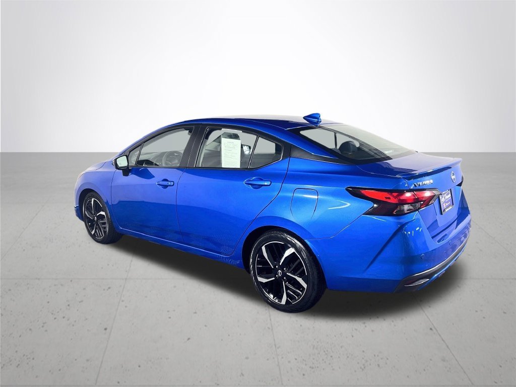 Used 2024 Blue Nissan 1.6 SR image 8