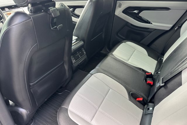 New 2026 Tribeca Blue Land Rover Hoxton Edition image 11
