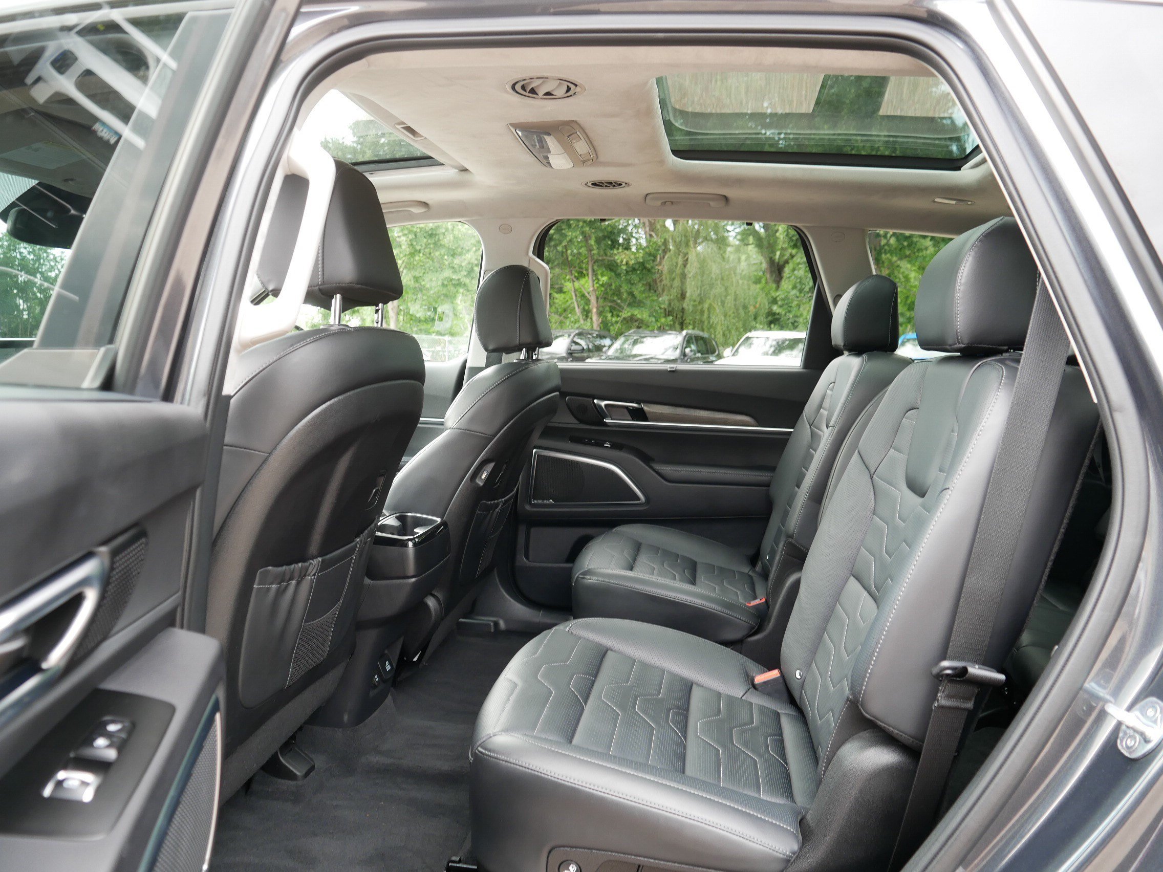 Certified Used 2021 Gravity Grey Kia SX image 36