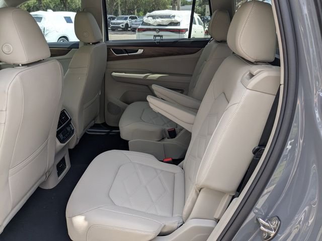 2026 Volkswagen Atlas SE w/Tech - Photo 14