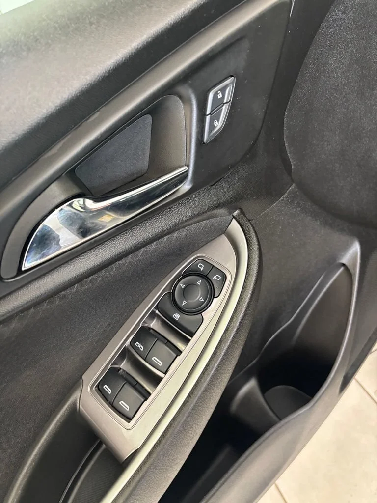 2025 Chevrolet Malibu 1LT - Photo 9